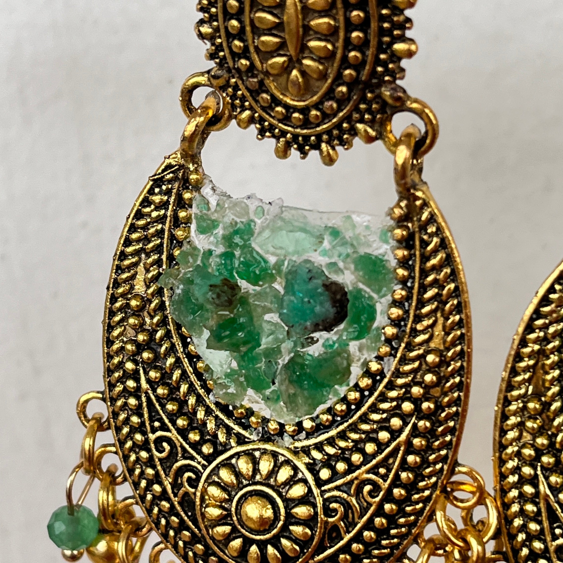 OBERLAY EMERALD - JHUMKAS
